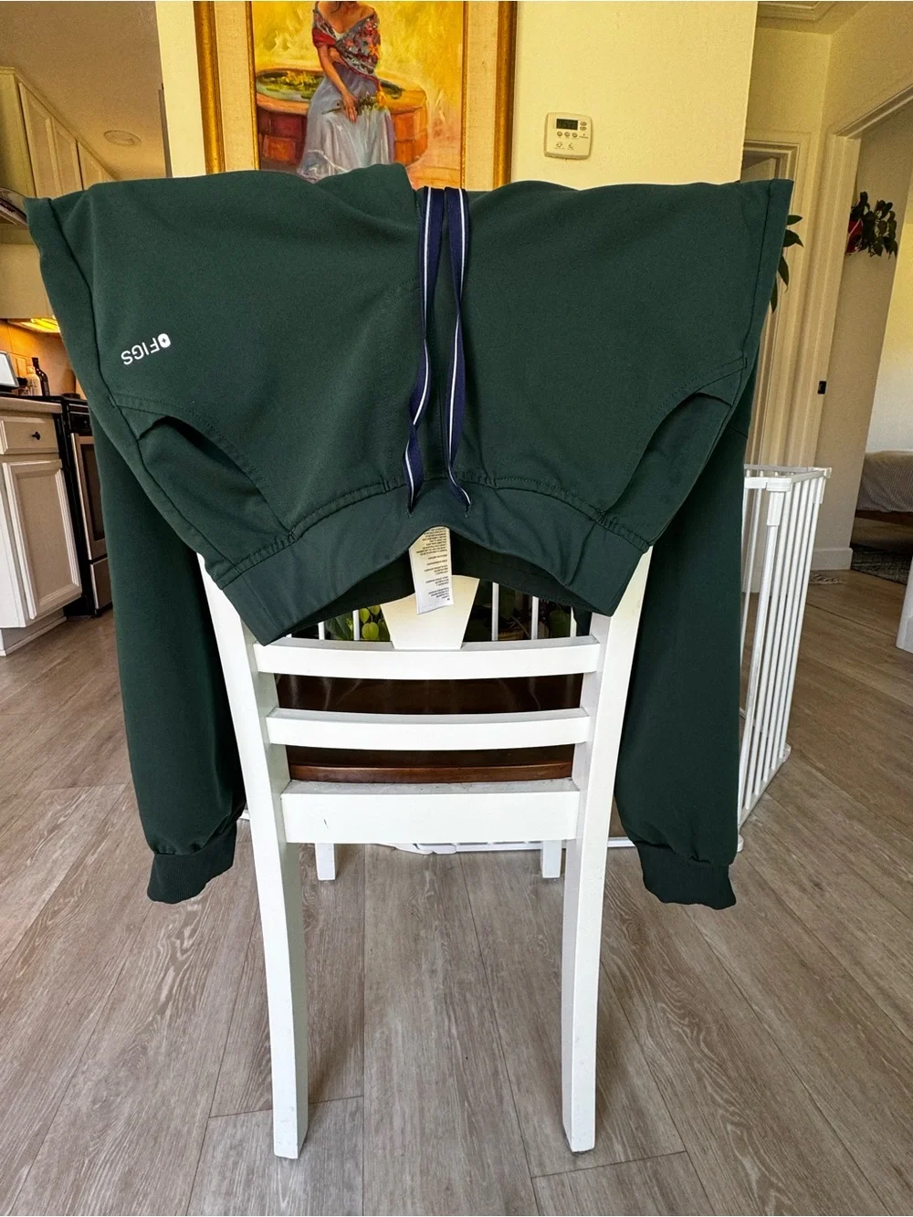 FIGS Women’s “British racing green” Zamora Jogger Pants - Size XS